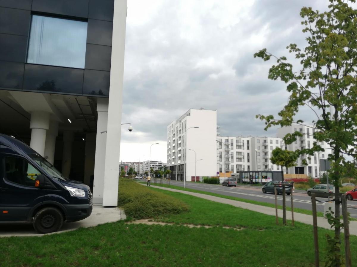Apartamenty Galeria Polnocna Warsaw Exterior photo